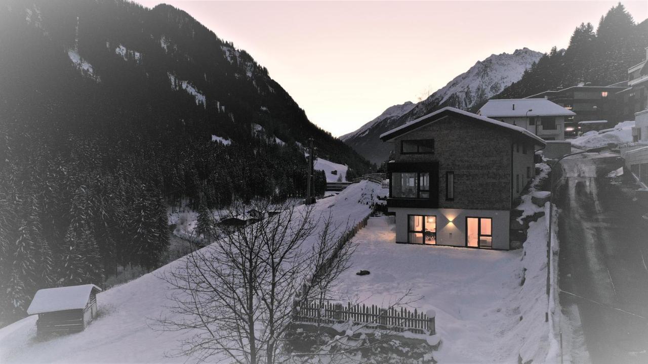 Arrivar Apartment *
